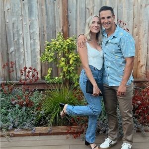 Women’s corset top with ribbon tied straps size small